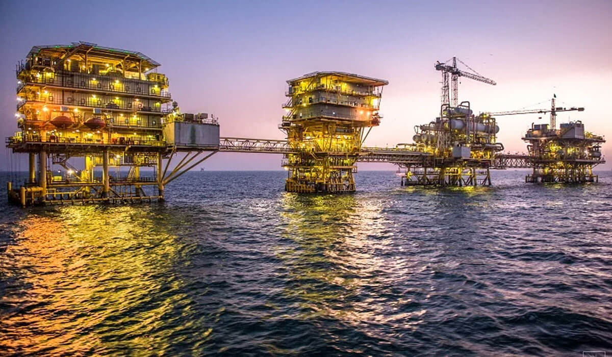 oil-and-gas-rigs